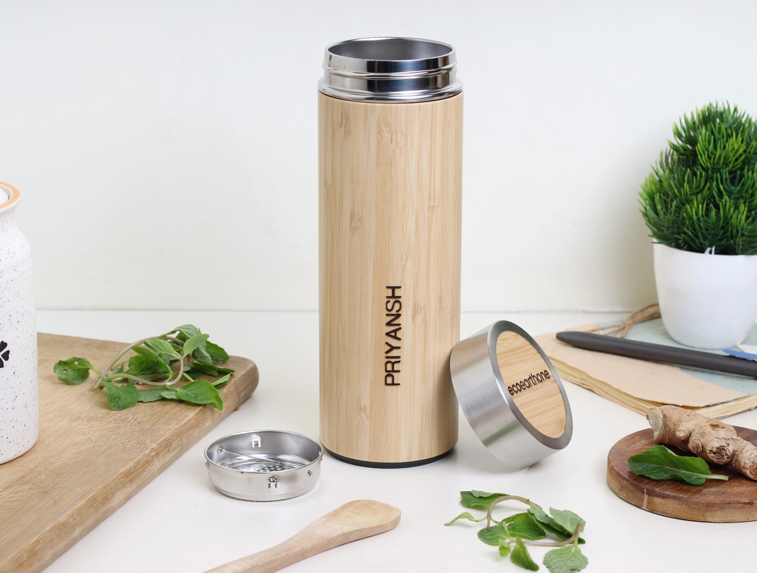 Bamboo Water Bottle – Hot and Cold